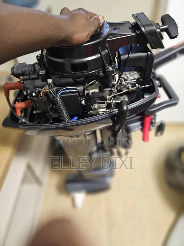 60hp Outboard Yamaha Engine - thumbnail 4