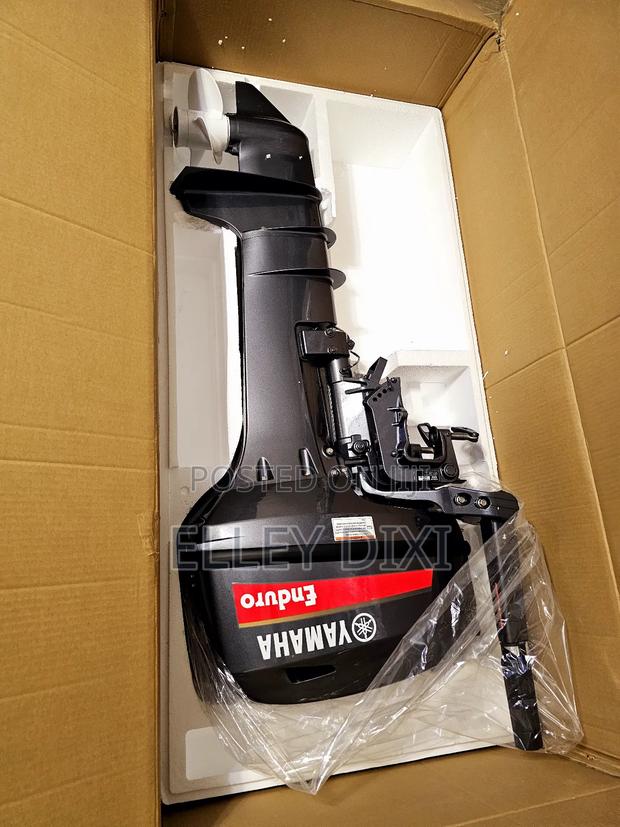 60hp Outboard Yamaha Engine - thumbnail 5