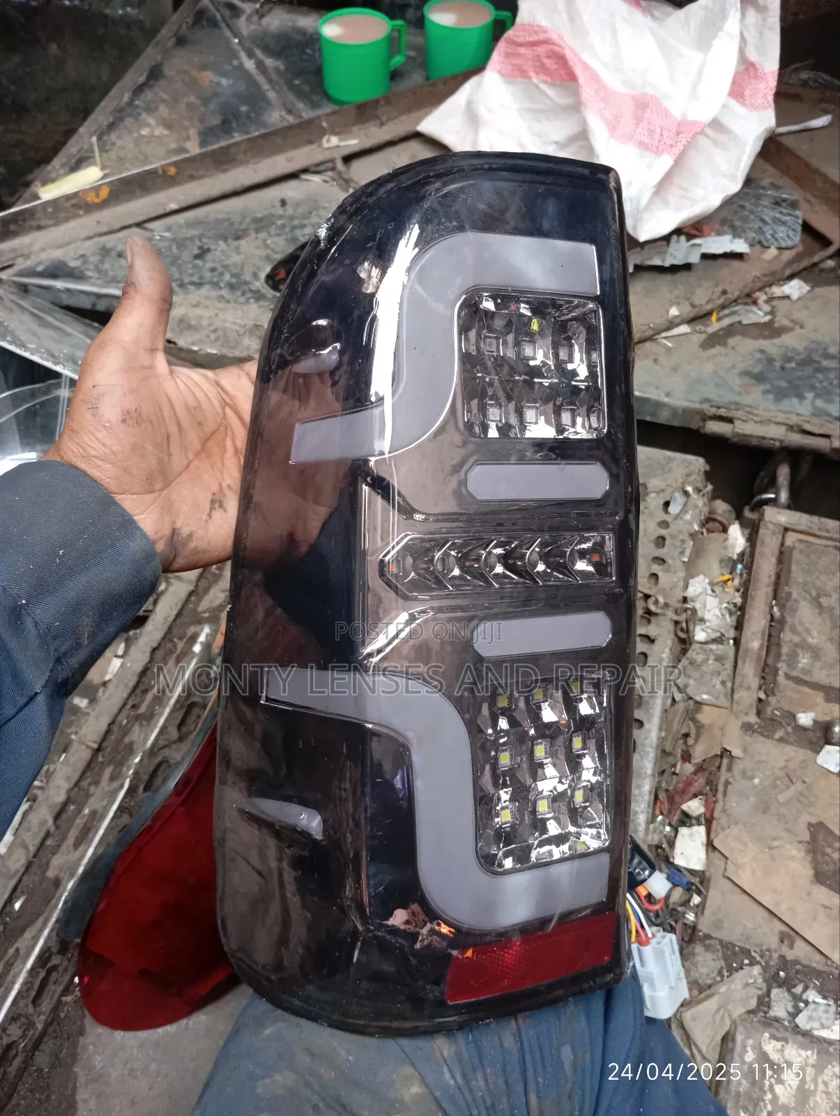 Range Rover /Ford Ranger Tail Light /Harrier New Shape