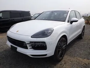 Porsche Cayenne Base AWD 2019 White