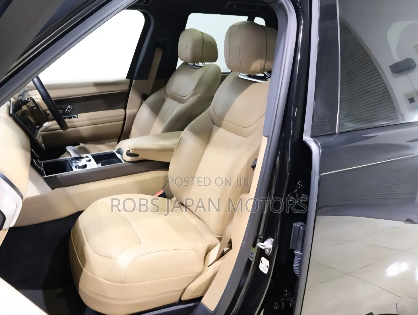 Land Rover Range Rover Vogue 2023 Black