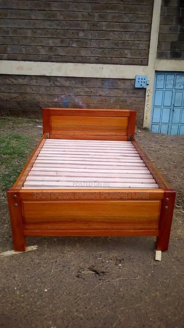 4x6 Sturdy Pure Mahogany Bed