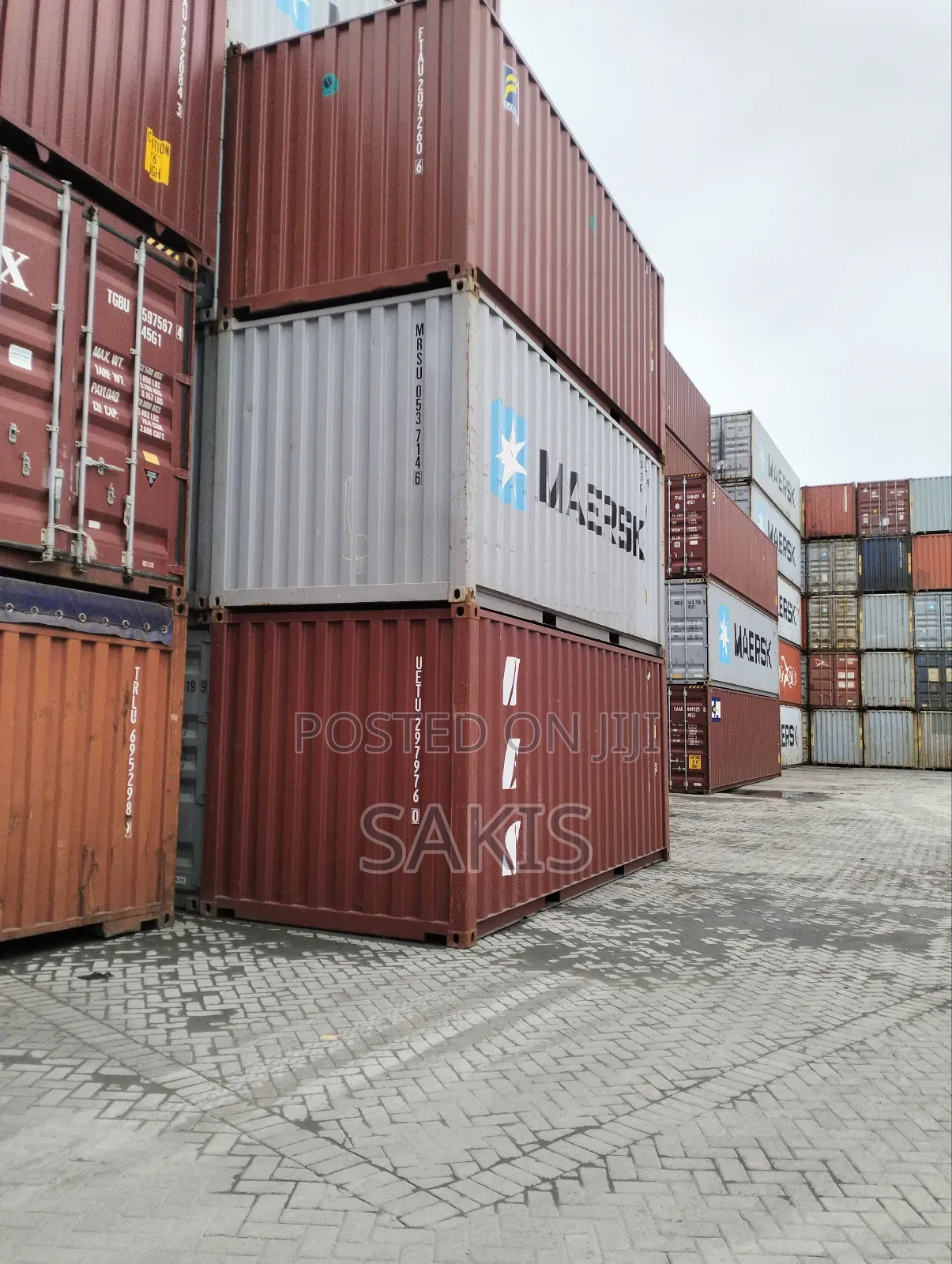20ft Clean Shipping Containers!