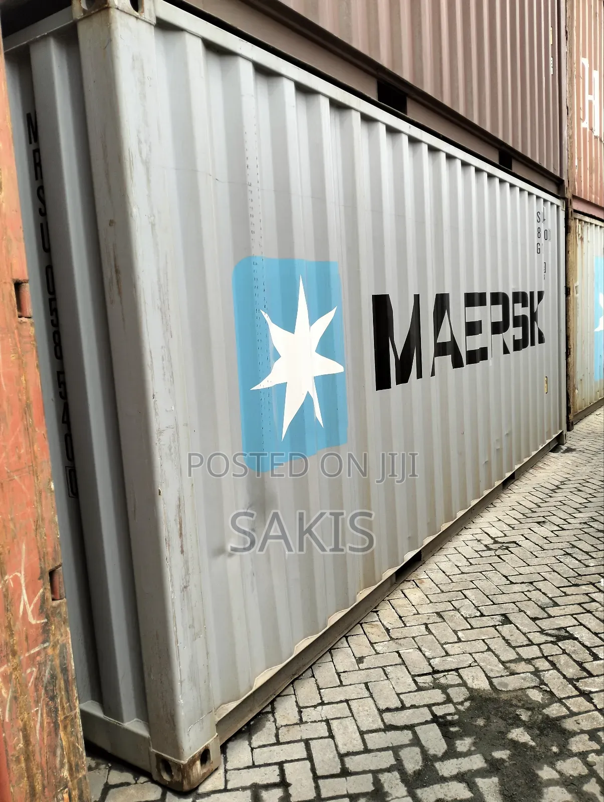 40ft Clean Shipping Containers!