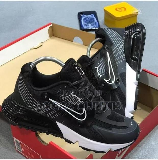 Authntic Airmax - thumbnail 2