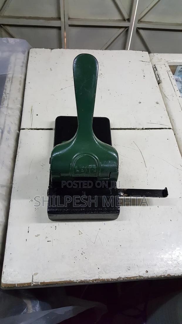Paper Punch Heavy Duty 2pcs - thumbnail 2