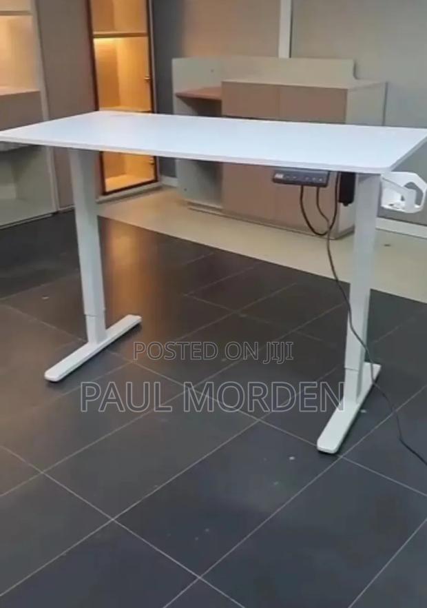 White Electric Adjustable Table 120cm