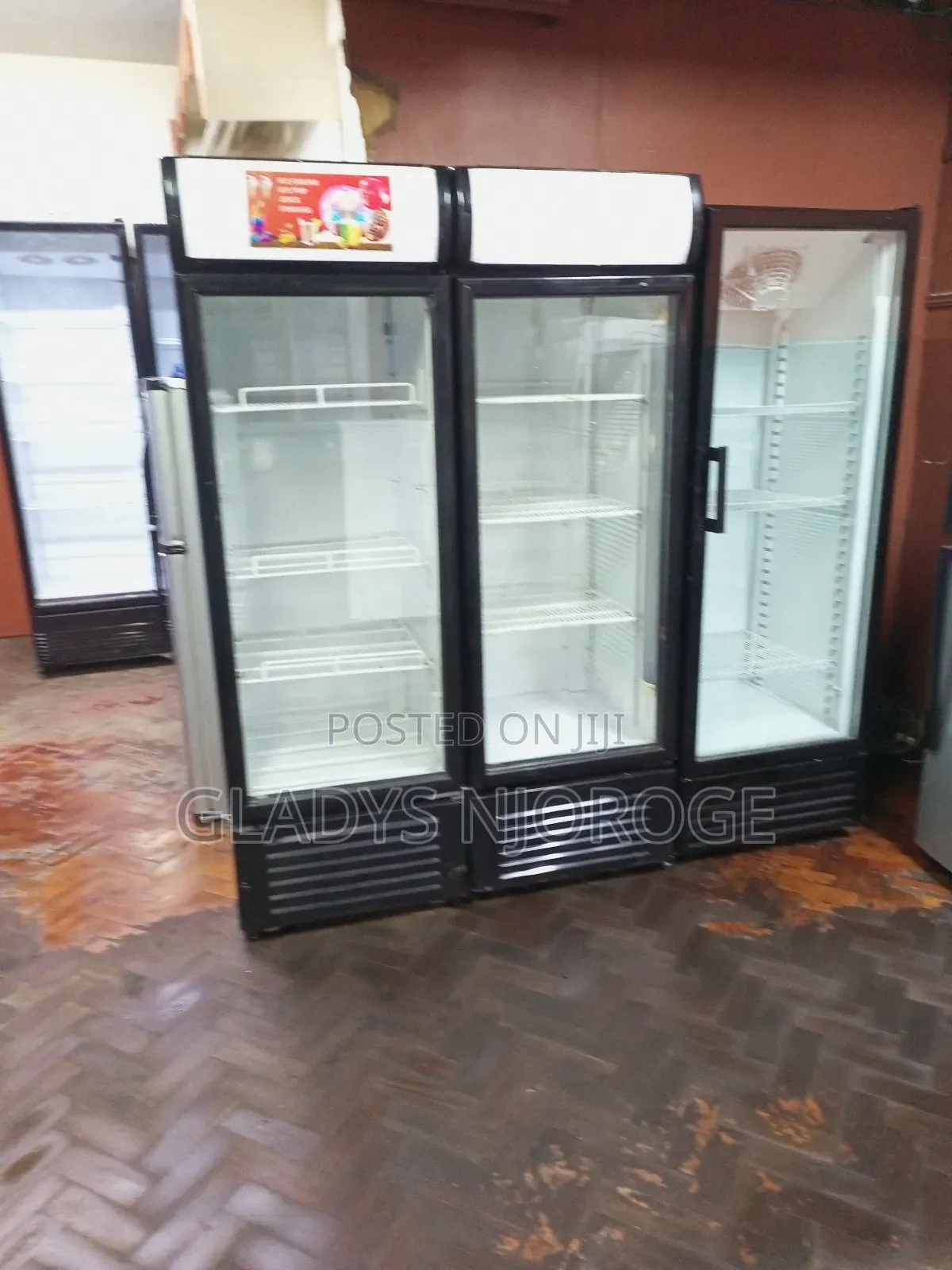 Commercial Chiller Fridge (Perfect Condition)