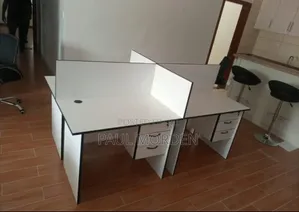 White Table Four Ways Working Station