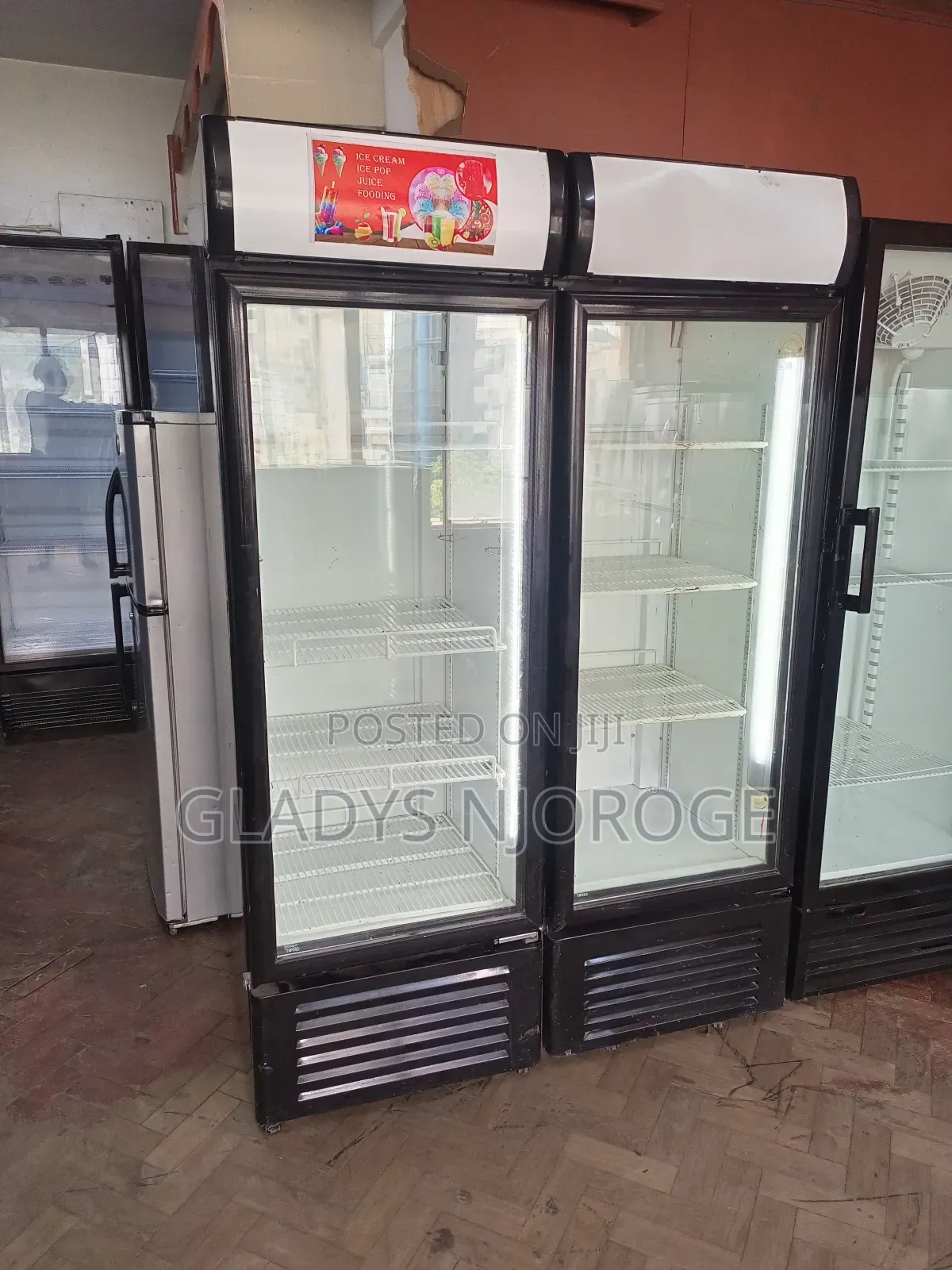 Showcase Display Fridge