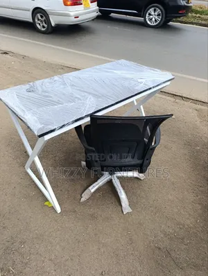 Metallic Desk +Mesh Chair
