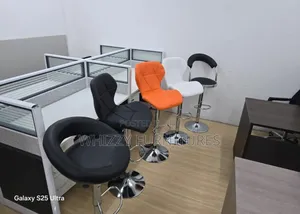 Multicolor Adjastable Stools
