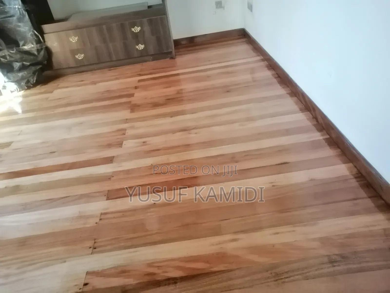 Wood Floor Sanding , and Repair Painting Decorations Designs