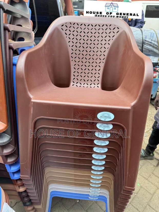 Strong Heavy Duty Skyplast Plastic Chair