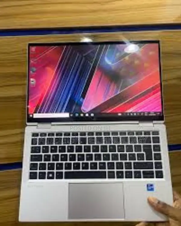 Laptop HP EliteBook 1040 G8 32GB Intel Core i7 SSD 512GB