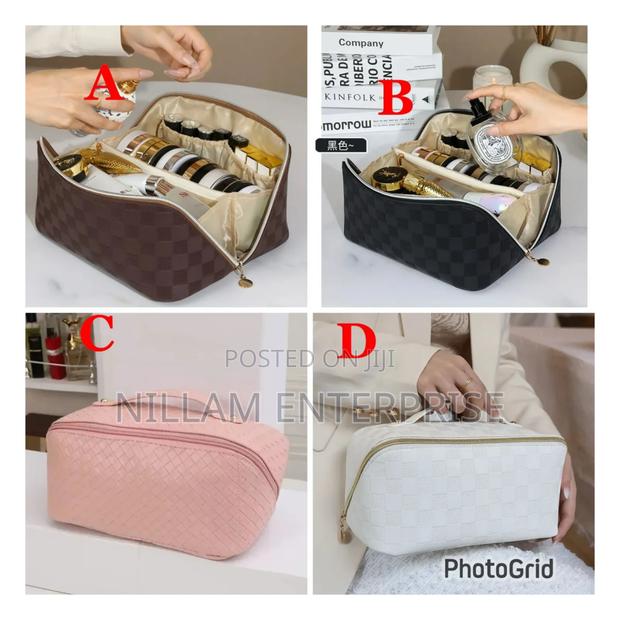 Plaid Make Up Bag - main view