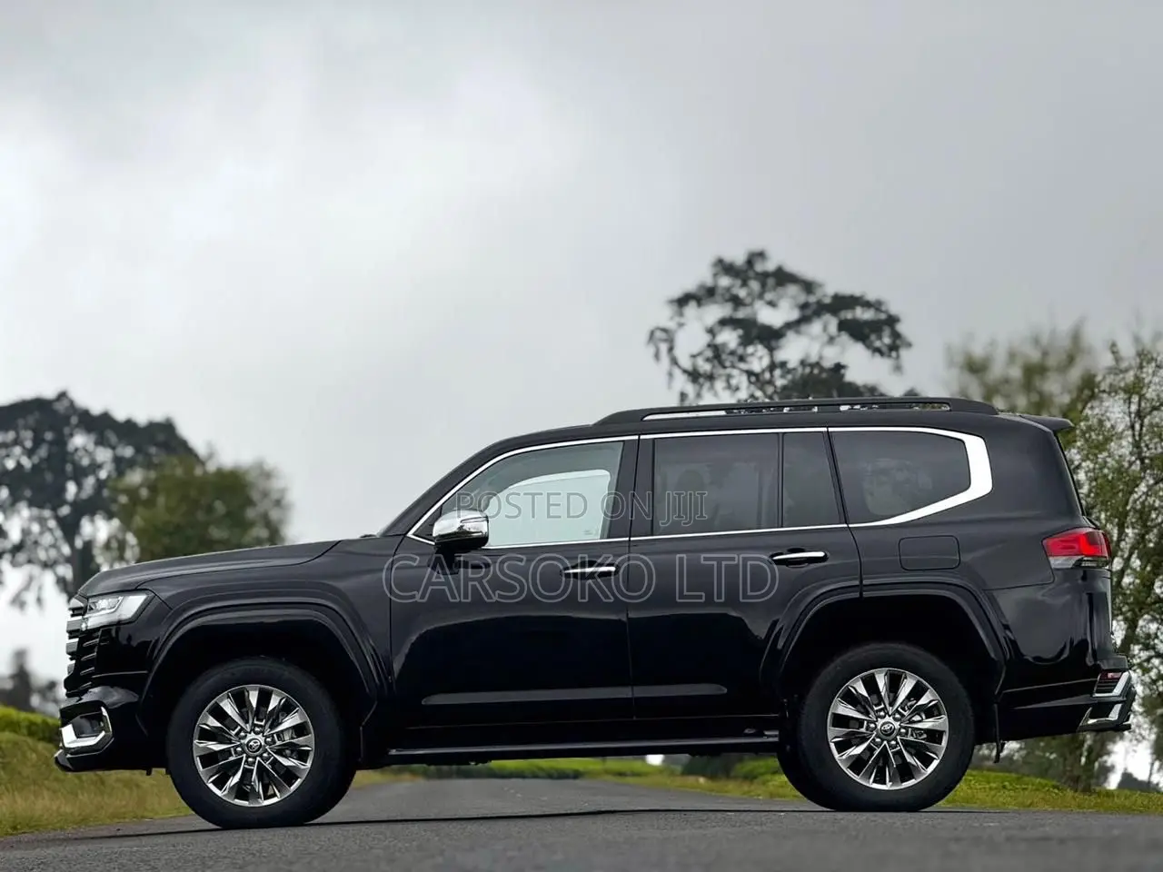 Toyota Land Cruiser 3.3 Diesel 4WD 2022 Black