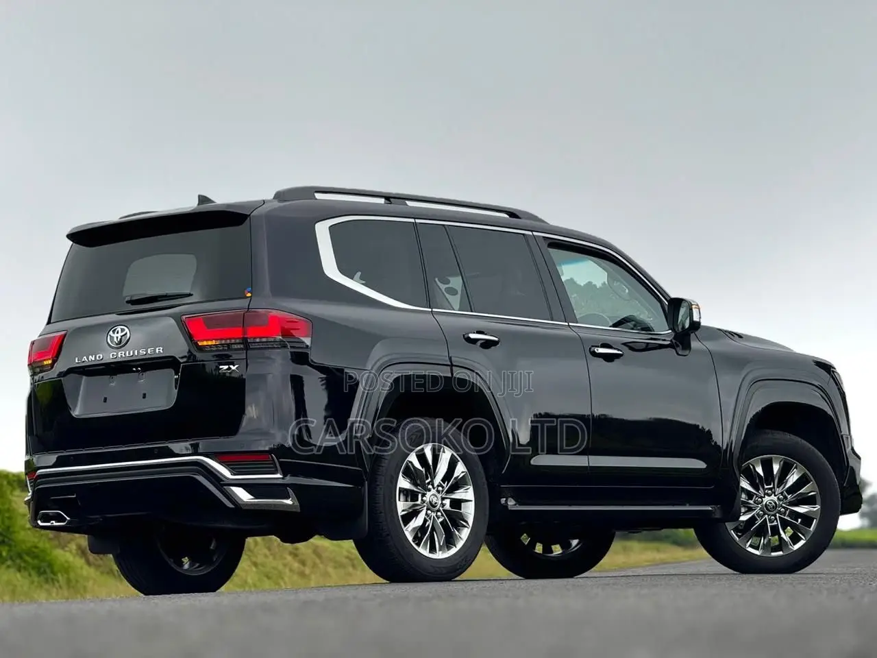 Toyota Land Cruiser 3.3 Diesel 4WD 2022 Black