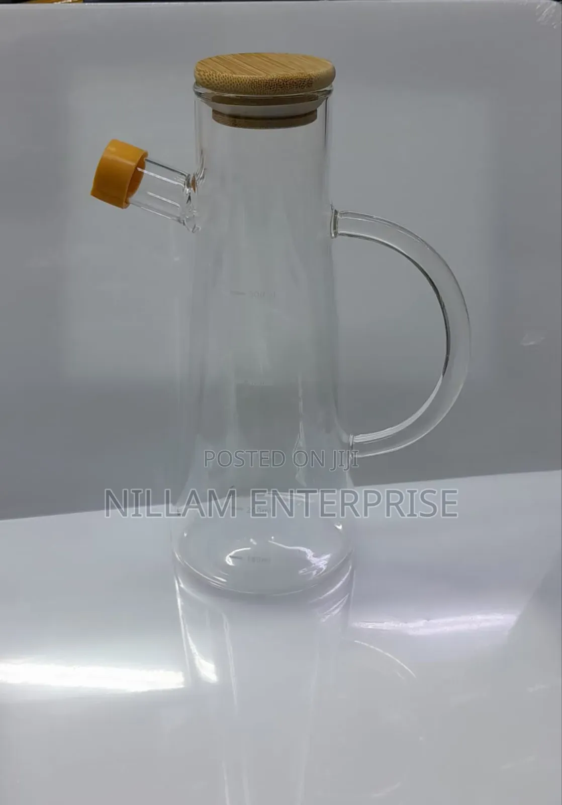 Oil Jar With Bamboo Lid