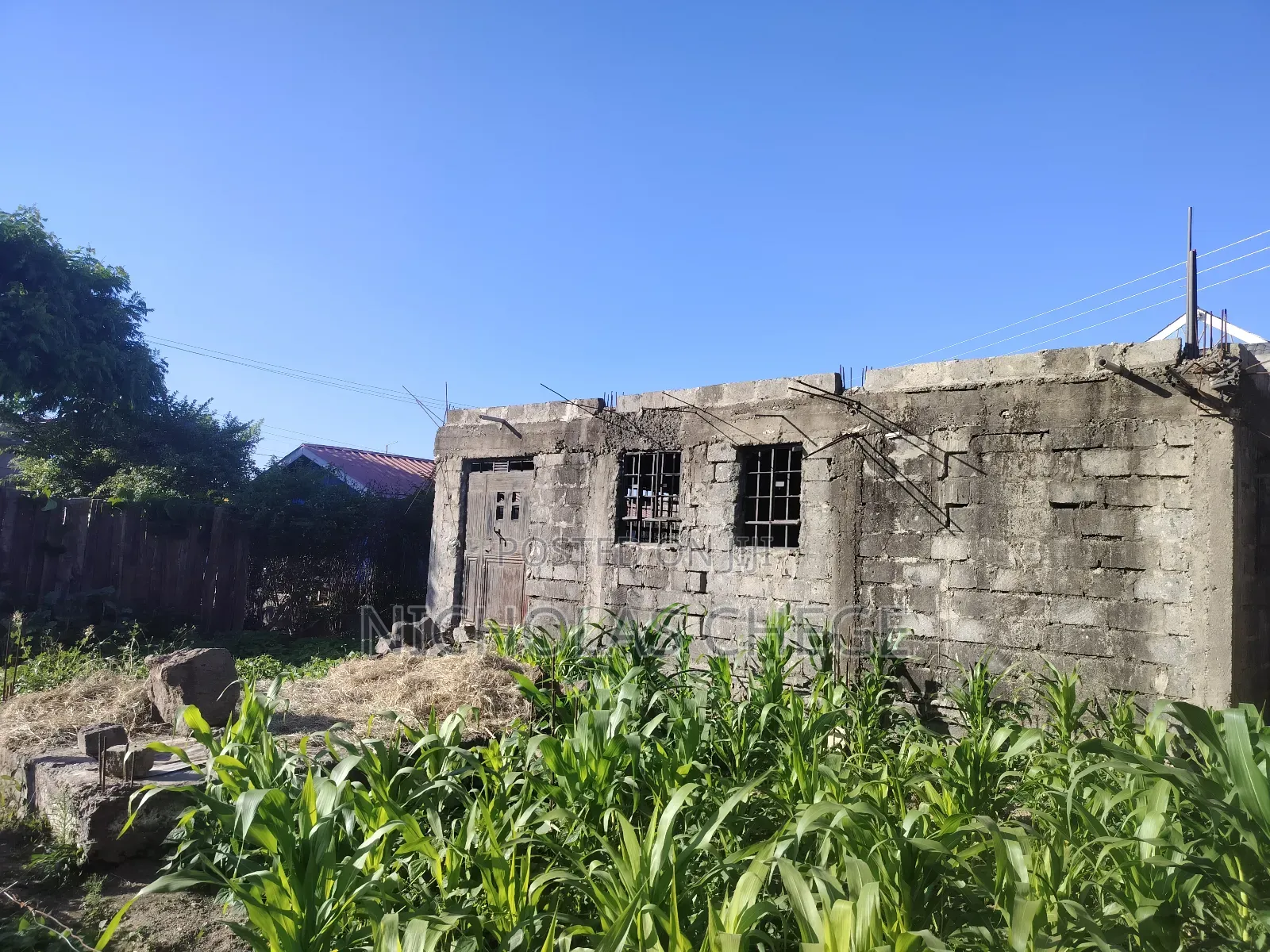 Plot With House on Sale