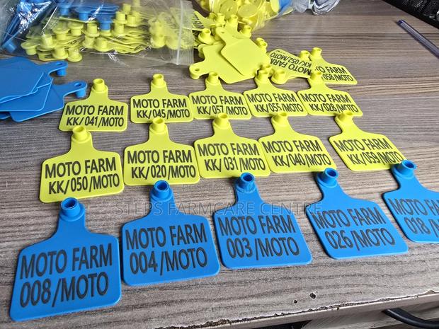 Blue/Yellow Beanded Cow Tags - main view