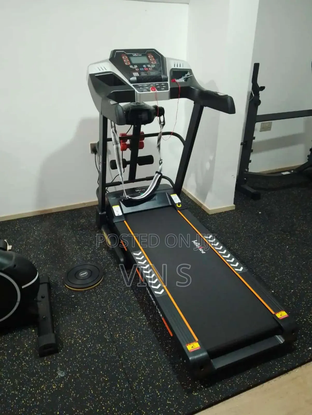Treadmill* Treadmíll,Treádmill>Treadmîll+Treàdmill*Trêadmill