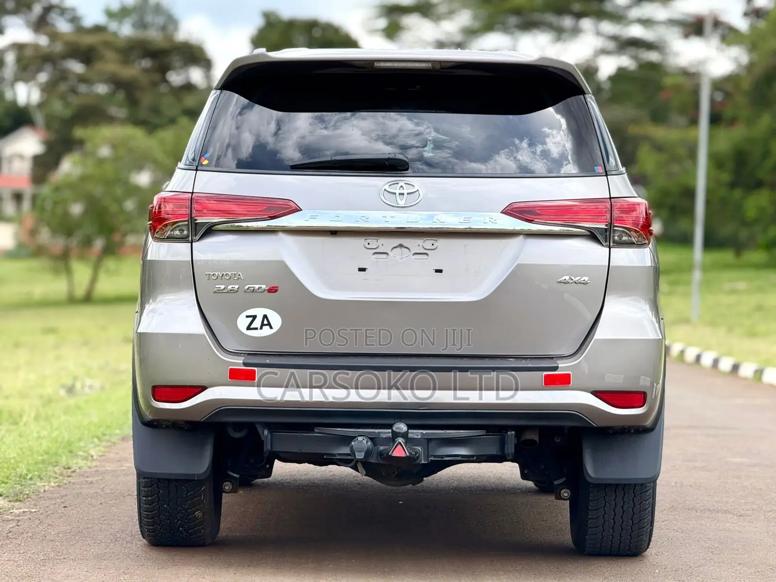Toyota Fortuner 2.8 D RWD 2018 Silver