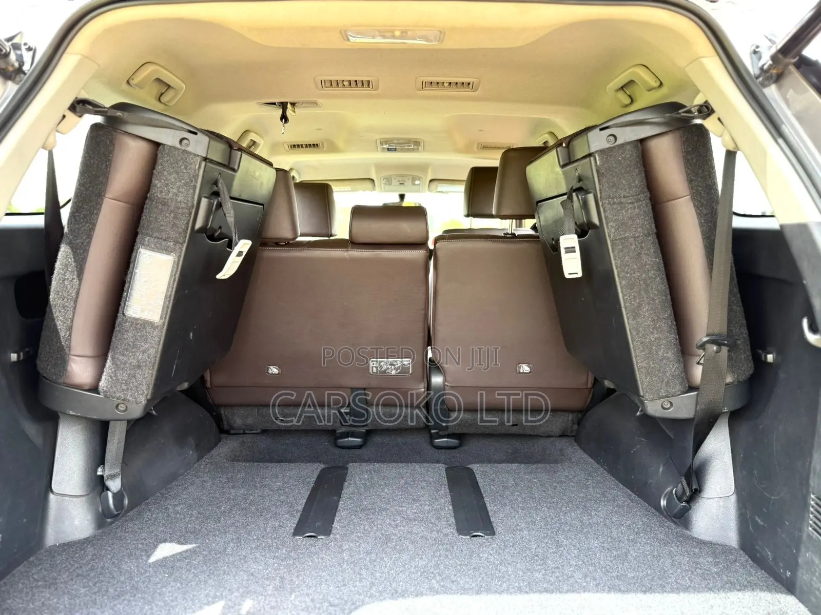 Toyota Fortuner 2.8 D RWD 2018 Silver