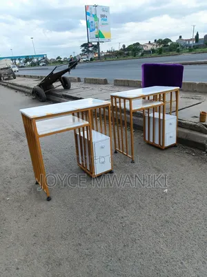 2 Marble Tables for Manicure, White and Gold 