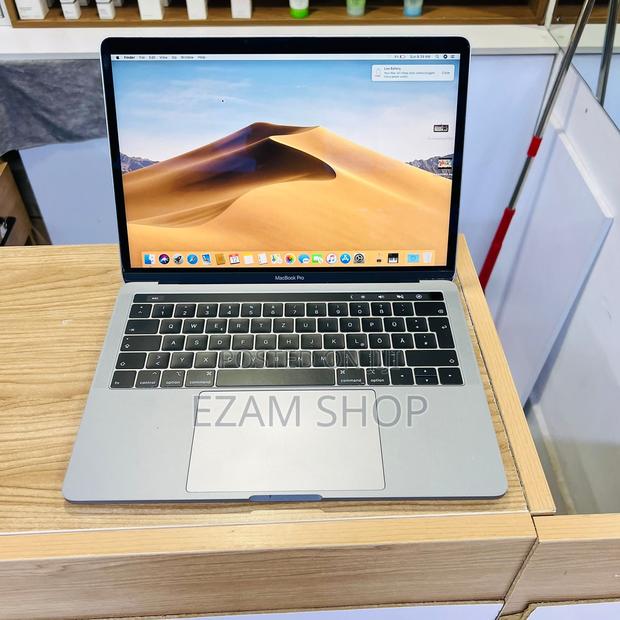 Laptop Apple MacBook 2019 16GB Intel Core I7 SSD 256GB - thumbnail 2