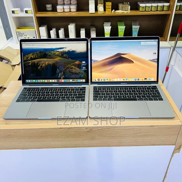 Laptop Apple MacBook 2019 16GB Intel Core I7 SSD 256GB - thumbnail 4