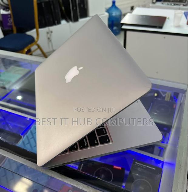 Laptop Apple MacBook Pro 2014 8GB Intel Core i5 SSD 256GB - thumbnail 3