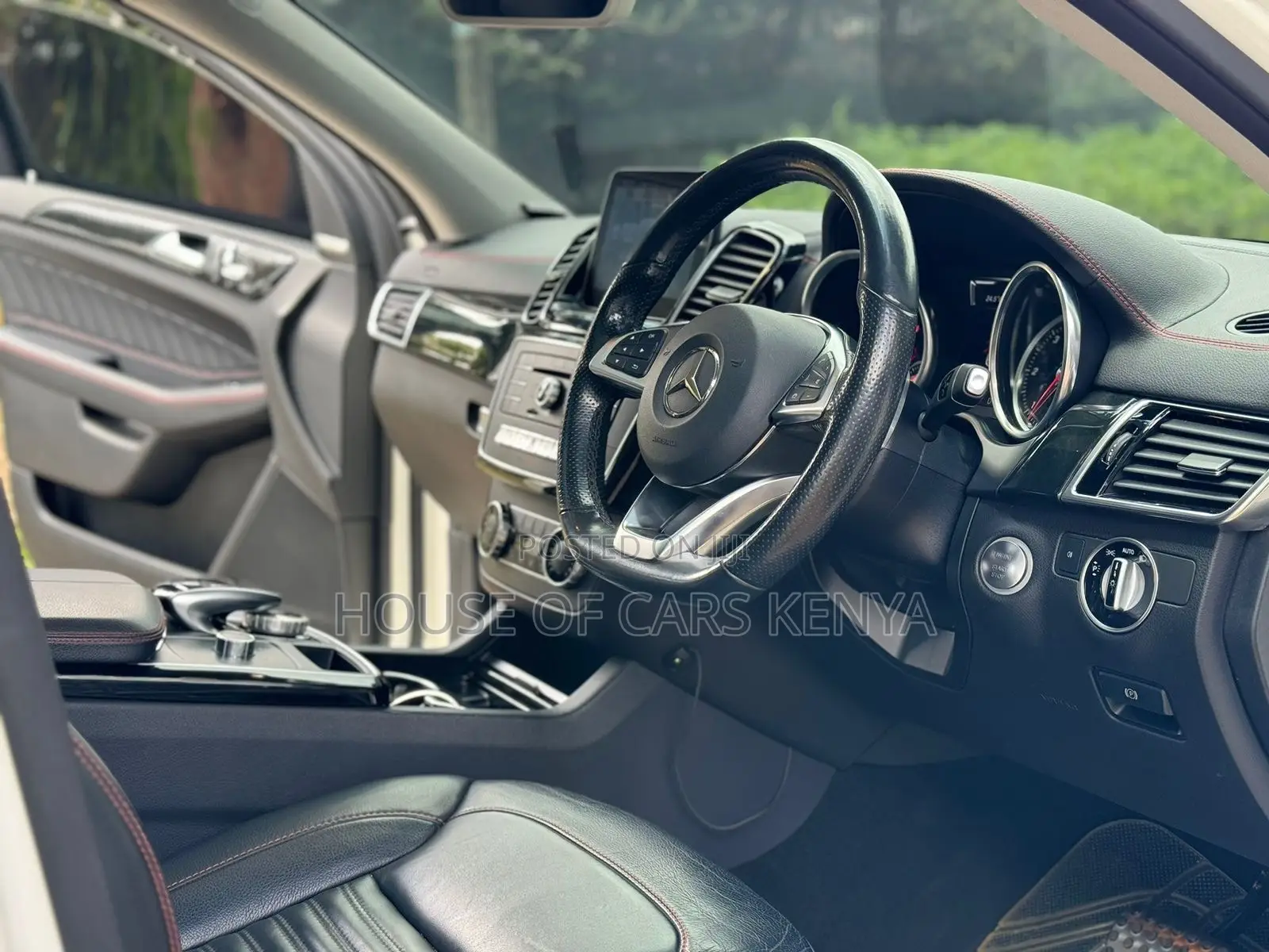Mercedes-Benz GLE-Class GLE 350d 4MATIC 2018 White