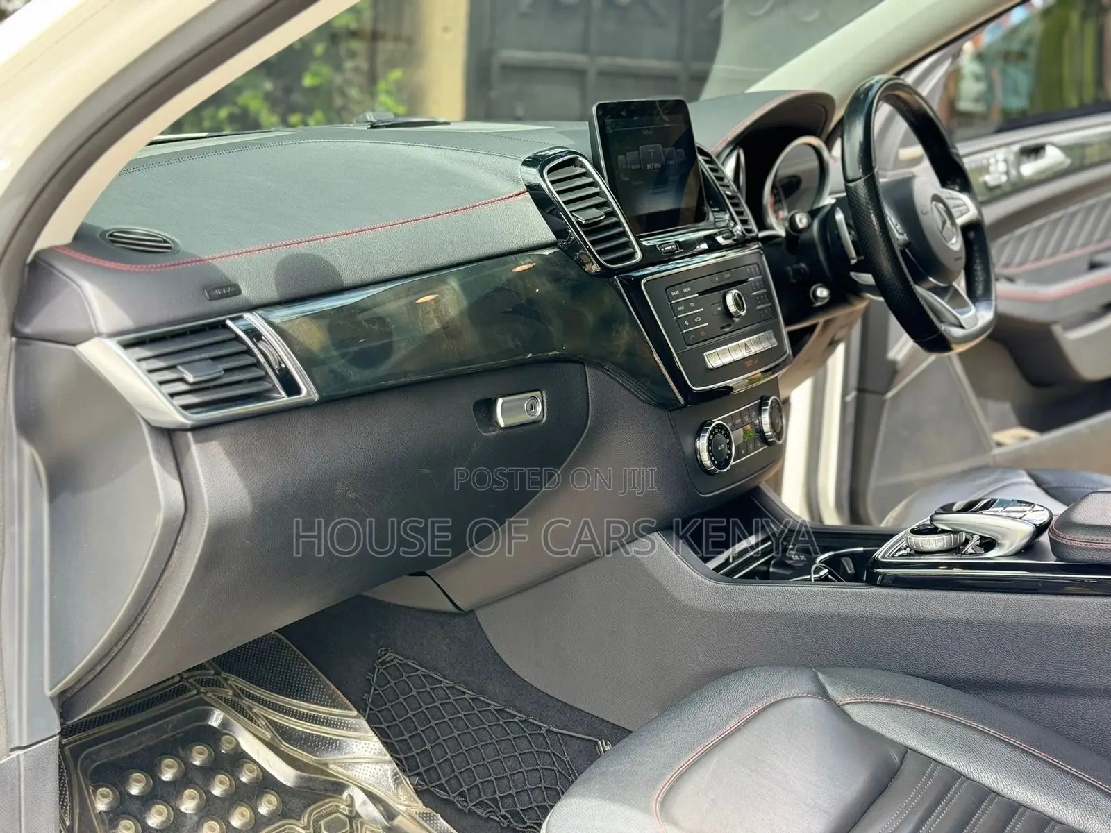 Mercedes-Benz GLE-Class GLE 350d 4MATIC 2018 White