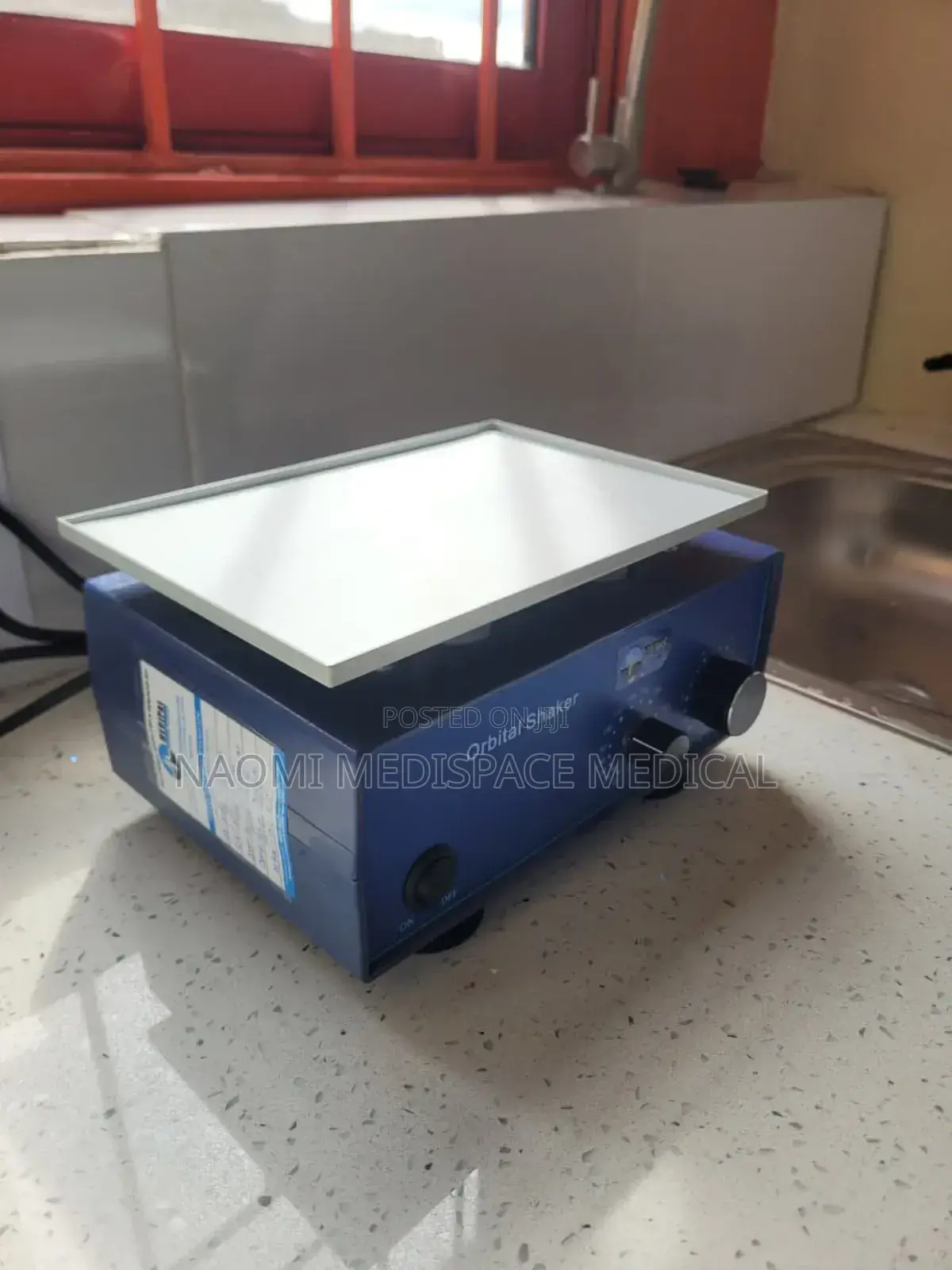 Orbital Shaker/ Laboratory Shaker