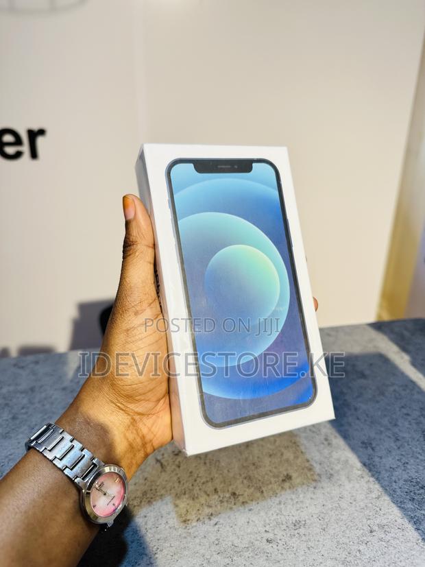 New Apple iPhone 12 128 GB Blue - thumbnail 2
