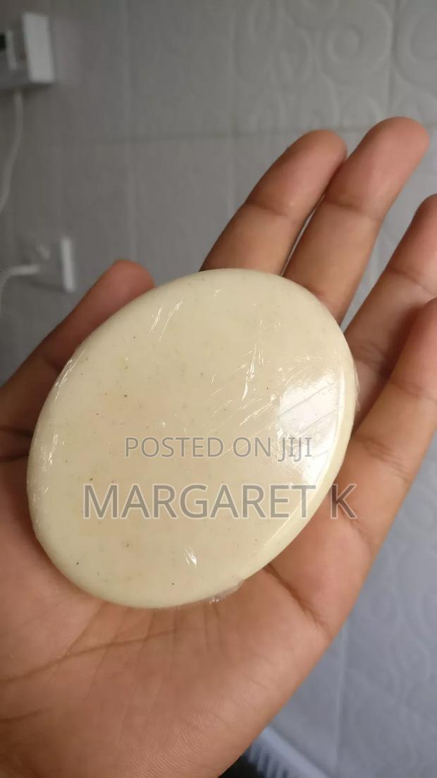 Colloidal Oatmeal Goat Milk Soap - main view