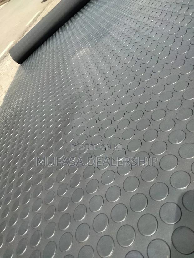 Floor Coin Rubber Mats - thumbnail 3