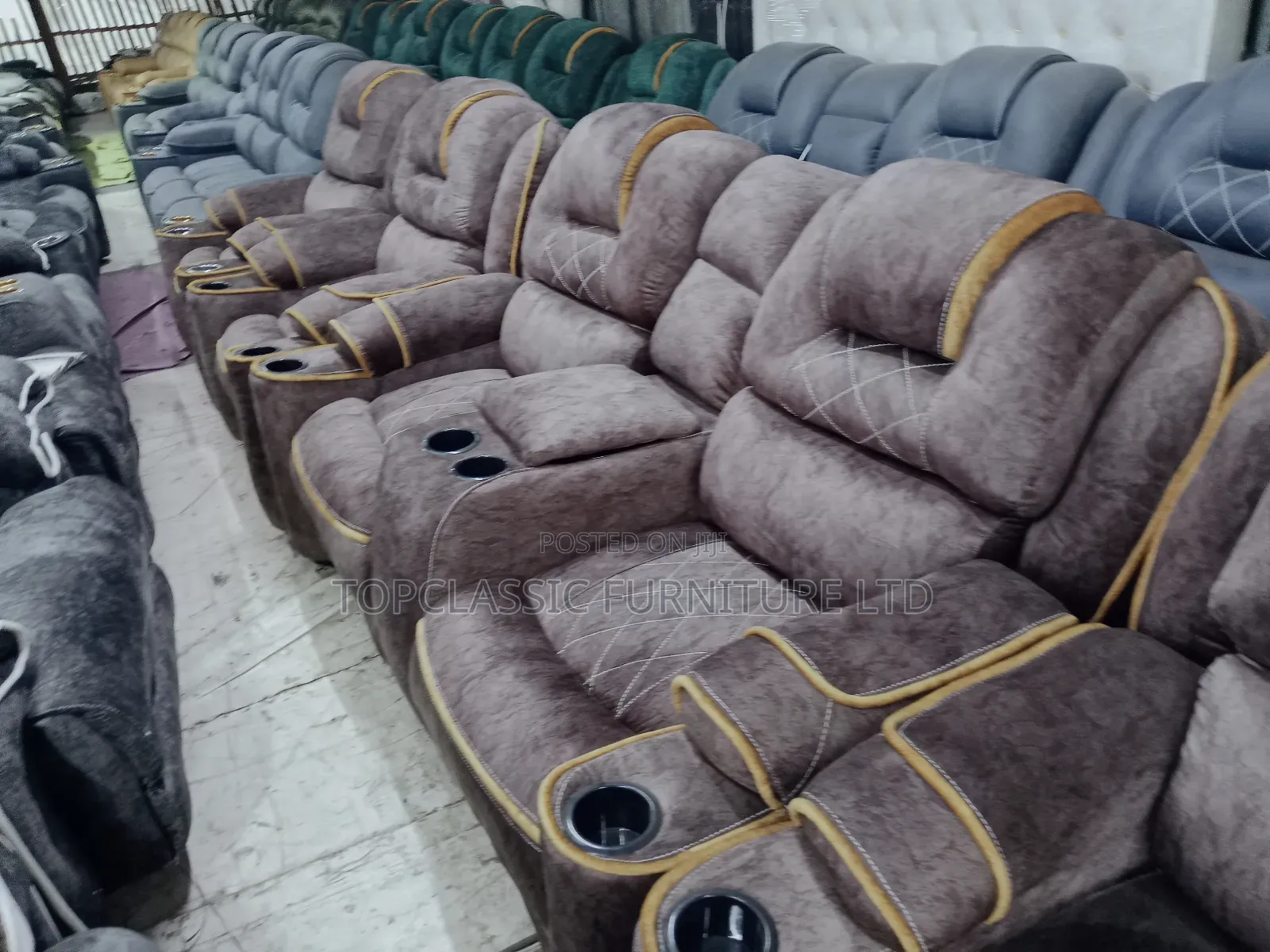 5seater Semi Recliner Chocolate 