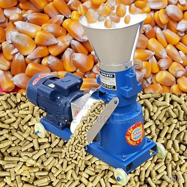 Crushing Feed Pellet Machine - main view