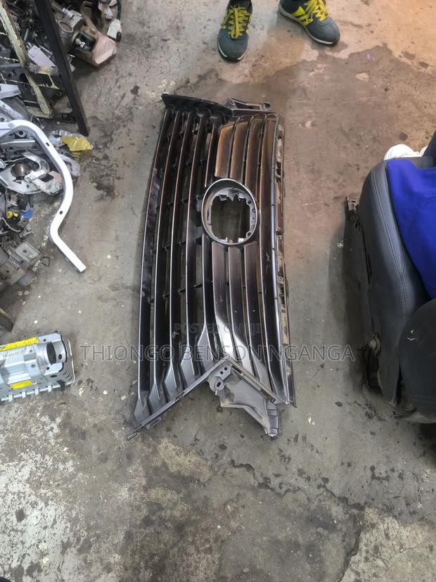 Lexus Rx 450 2018 Front Grill - main view