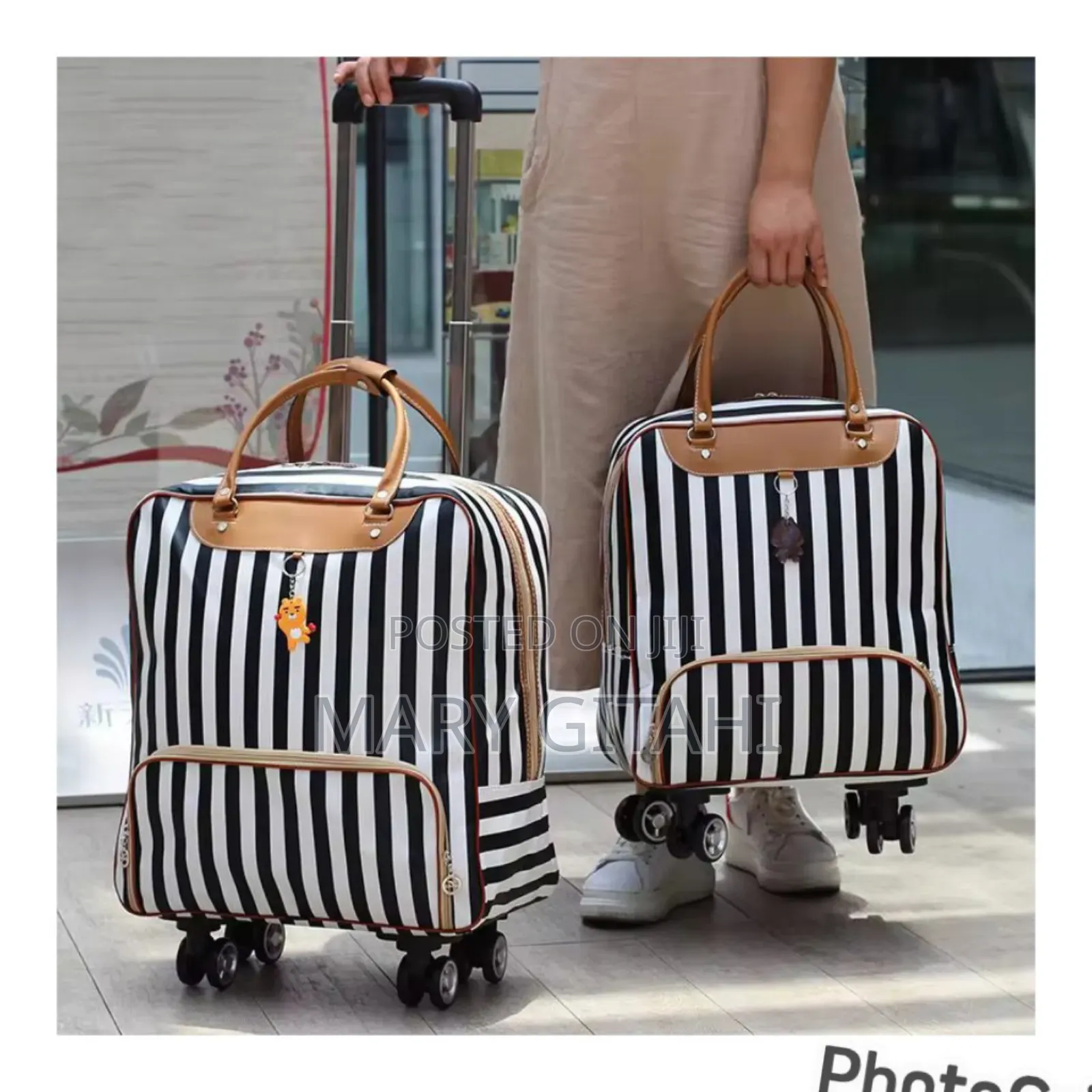 *High Quality Trolley Travel Bag With 4 Universal Wheels*