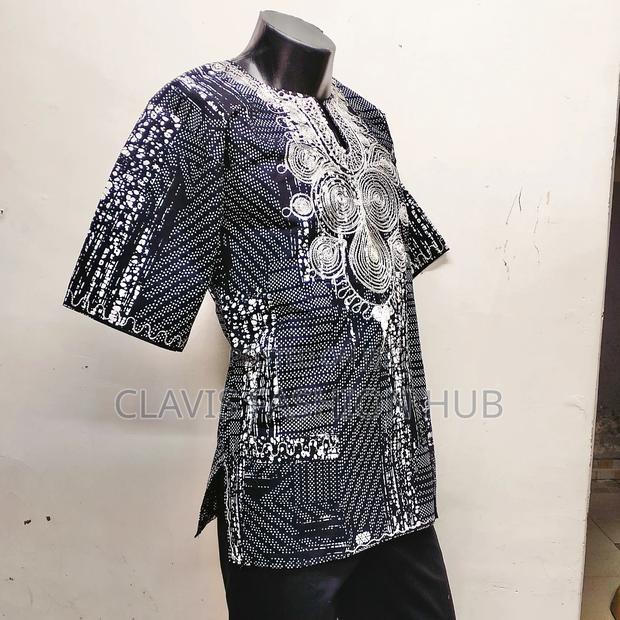 Black and White Shirt With Embroidery - thumbnail 2