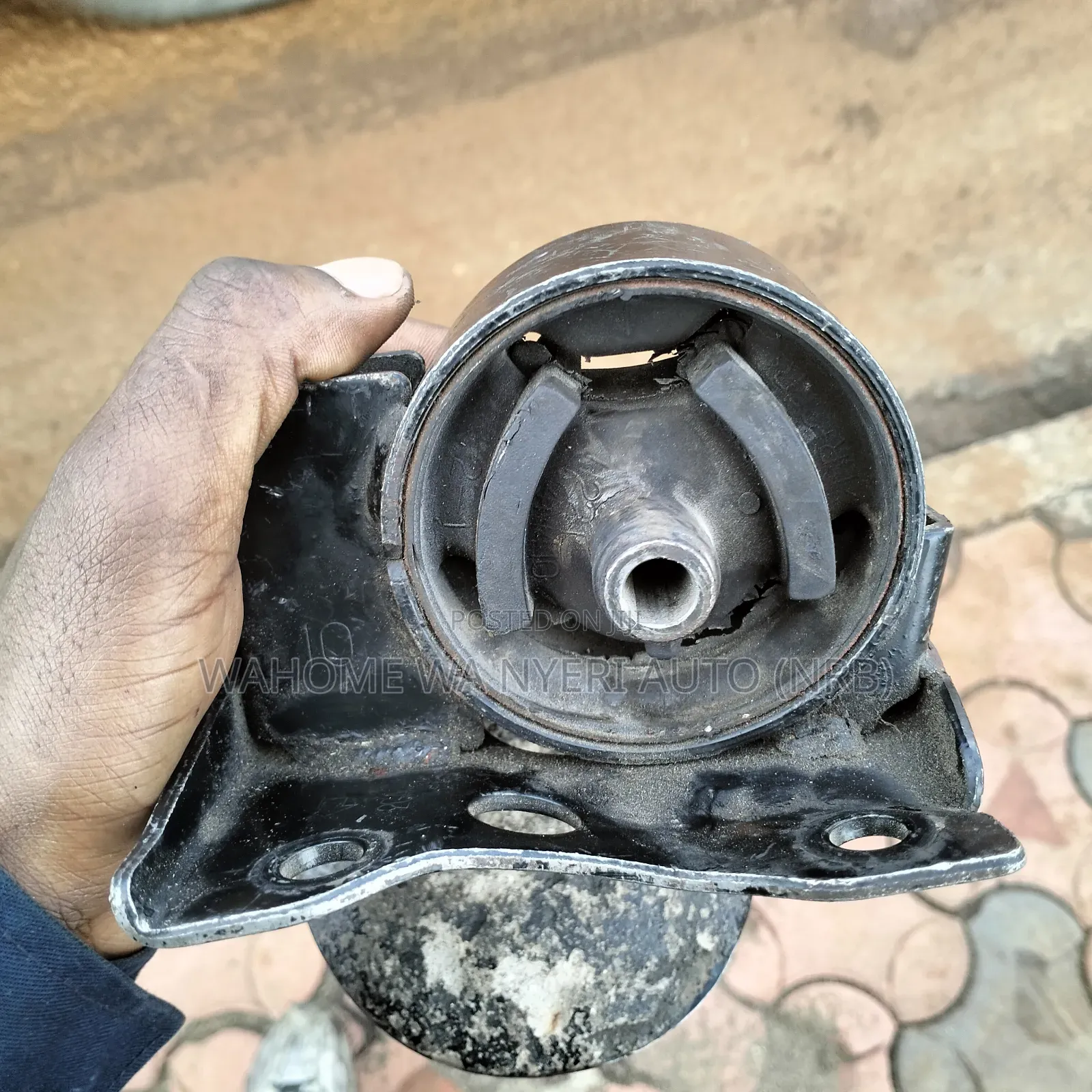 Gearbox Mount Nissan B15