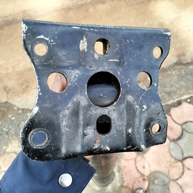 Gearbox Mount Nissan B15 - thumbnail 4