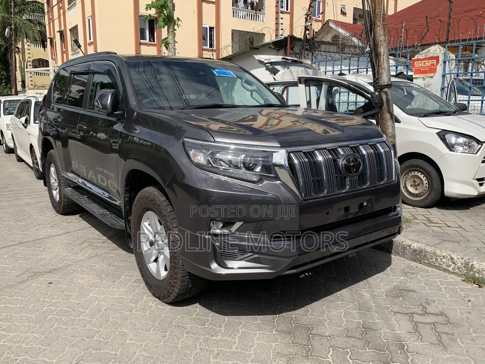 Toyota Land Cruiser Prado 2.8 2018 Gray