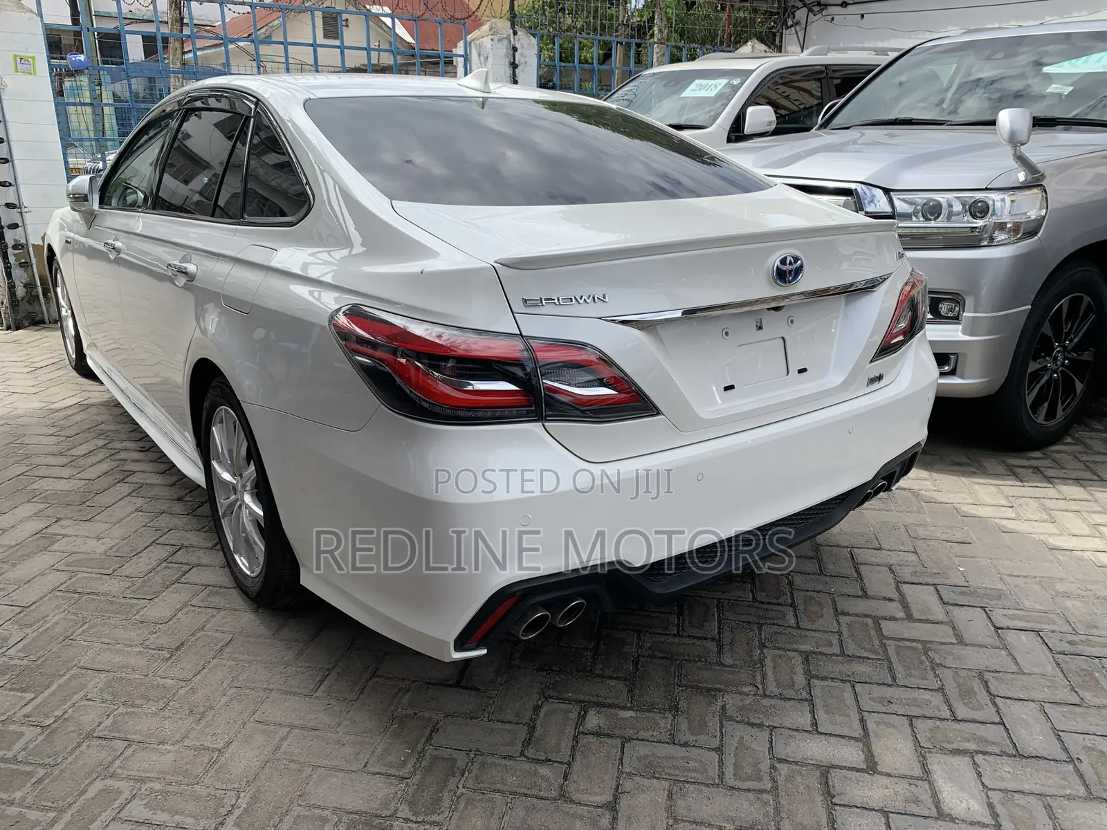 Toyota Crown 2018 Pearl