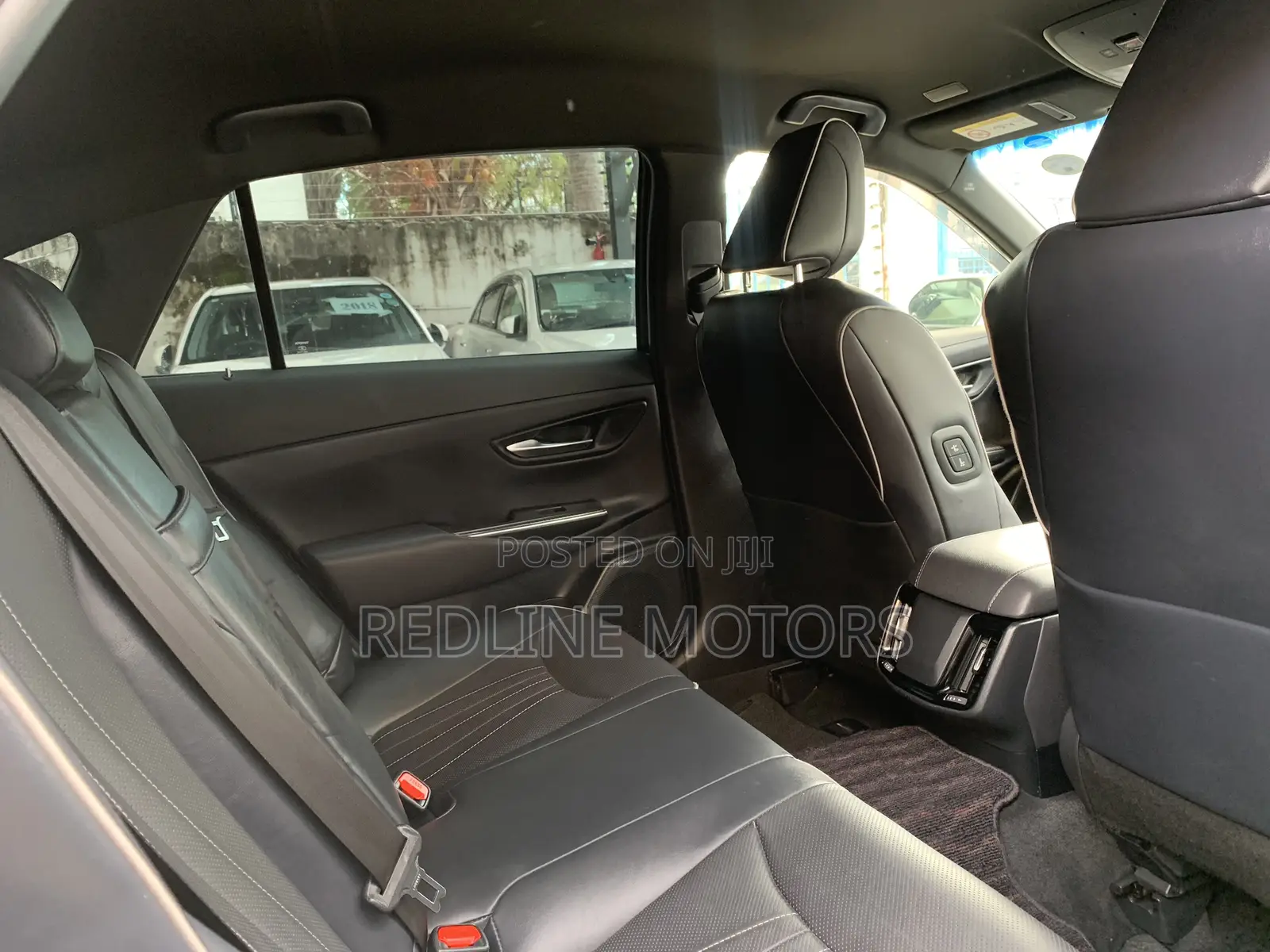 Toyota Crown 2018 Pearl