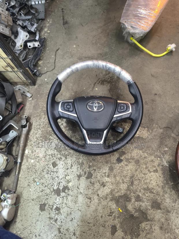 Harrier New Steering Wheel With Airbag - main view