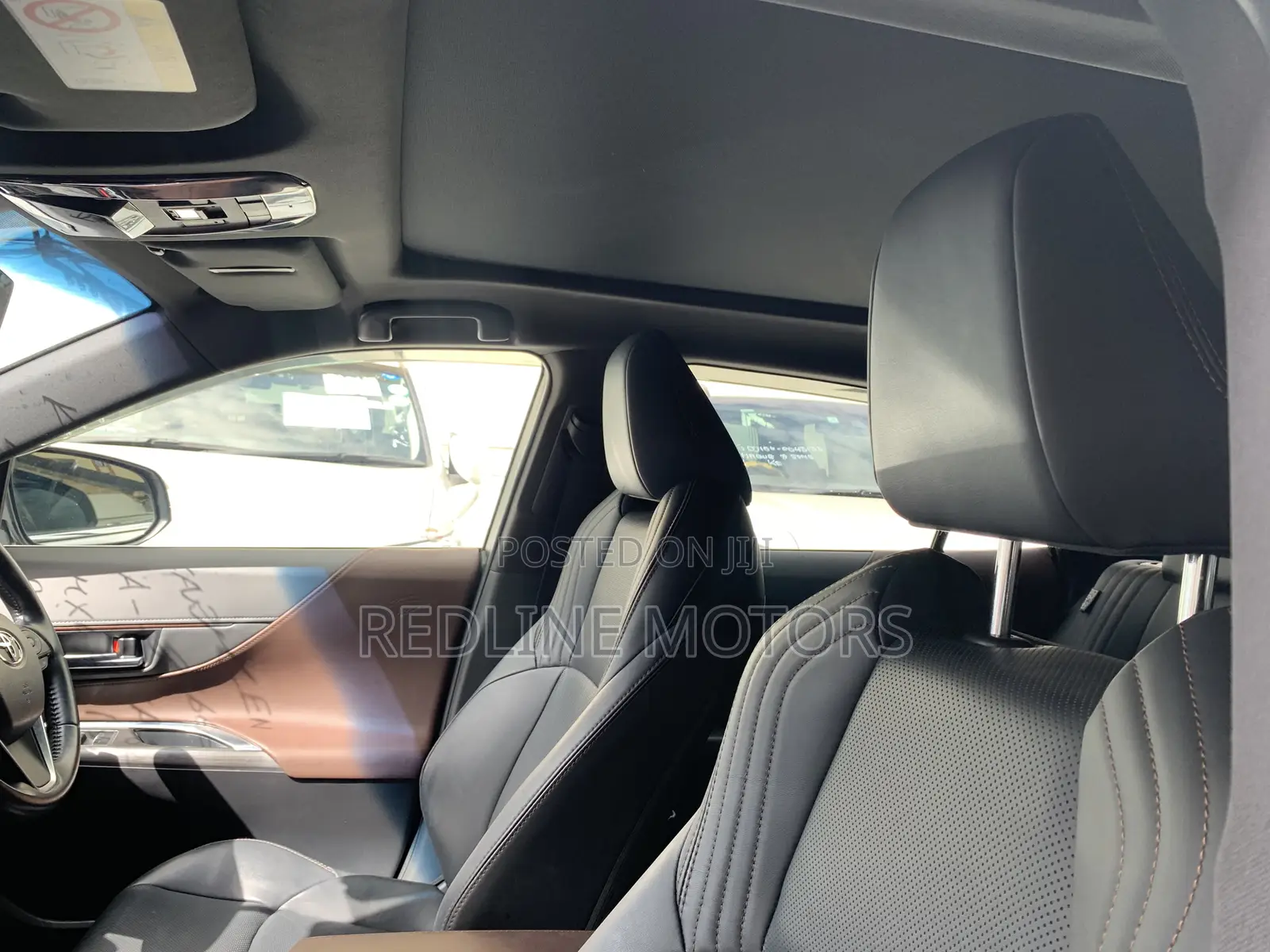 Toyota Harrier 2.5 Hybrid 2020 White
